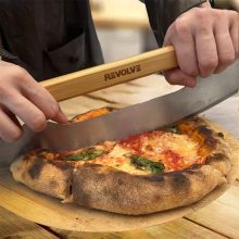 Revolve félhold pizzavágó penge